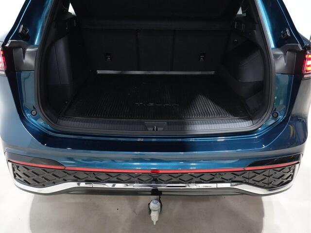 Volkswagen TIGUAN 1.5 eHybrid 204pk R-Line Business Trekhaak Navigatie Camera Acc Massage Android/Carplay 19