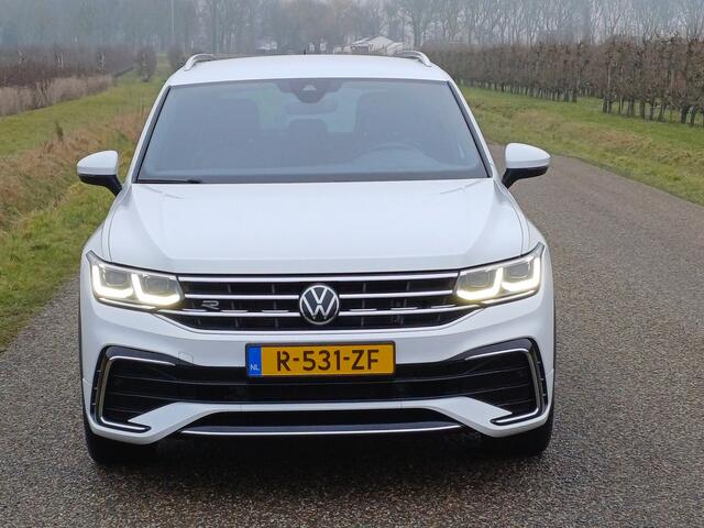 Volkswagen TIGUAN 1.5 TSI R-Line Business+ /Prachtige auto!/Trekh./