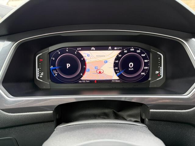 Volkswagen TIGUAN Allspace 1.5 TSI Highline 7persoons . Pano Virtual clock leer Cruise Pdc Trekhaak