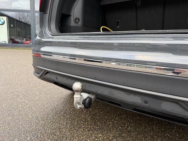 Volkswagen TIGUAN 1.4 TSI eHybrid Active PHEV 245PK COMPLEET!| HUD HEAD-UP DISPLAY | PANODAK | ELEKTRISCHE TREKHAAK | 360 CAMERA | VIRTUAL DISPLAY |WINTERPACK STUUR + STOELVERWARMING | DEALER ONDERHOUDEN |