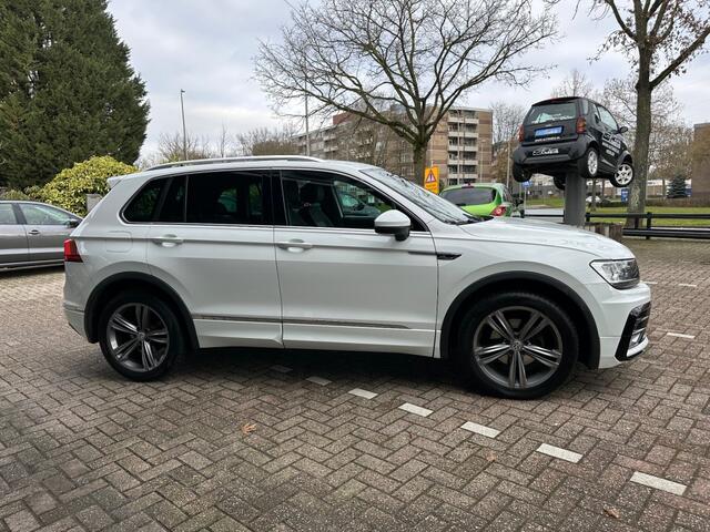 Volkswagen TIGUAN 1.4 TSI ACT HIGHL. Navi Trekhaak Cruise Airco