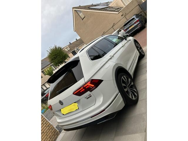 Volkswagen TIGUAN Allspace 2.0 TSI 4MOTION 220PK R-LINE 7P