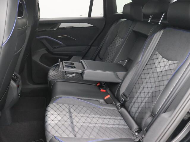 Volkswagen TIGUAN 1.5 eHybrid R-Line Edition 272PK DSG Pano-Schuifdak, Black Style, Trekhaak, 20" LM Velgen, Memorystoel, Head-Up Display, Matrix LED-Verlichting, 360gr. Camera, Navi, Elektr. Achterklep