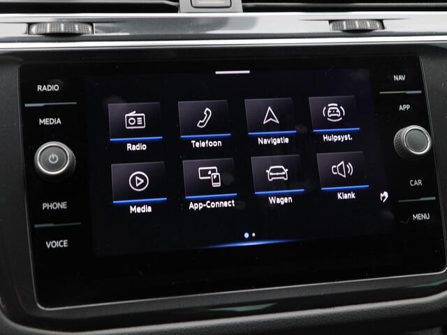 Volkswagen TIGUAN 1.5 TSi 150 Pk Automaat R-Line | Adaptive Cruise | Climate Control | Navigatie | Camera | Carplay | 19 Inch | 17.821 Km!!