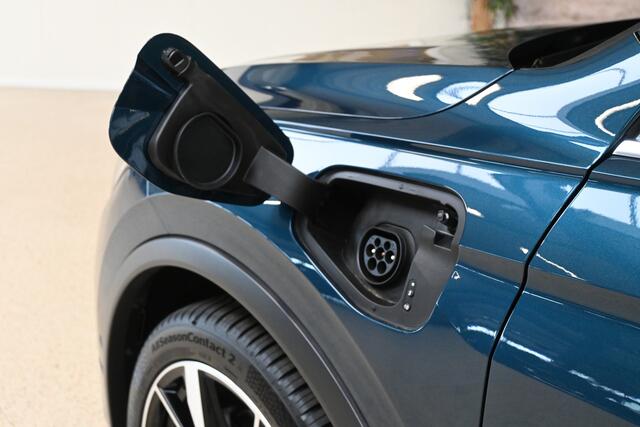 Volkswagen TIGUAN 1.4 TSI eHybrid 245pk R-Line Business+ | DCC | IQ. Light | Camera | Trekhaak | 100% (Dealer) onderhouden label