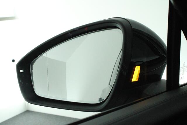 Volkswagen TIGUAN 1.5 204pk eHybrid R-Line Edition Black Style Trekhaak 360Camera harman/kardon Head-Up Panoramadak Keyless Virtual Cockpit Navigatie