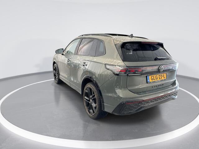Volkswagen TIGUAN 1.5 eHybrid 204pk DSG R-Line Business · Panoramadak · Massage · Apple/Android Car Play · Black Style · 20'' Inch · Garantie t/m 19-09-2028 of 100.000km