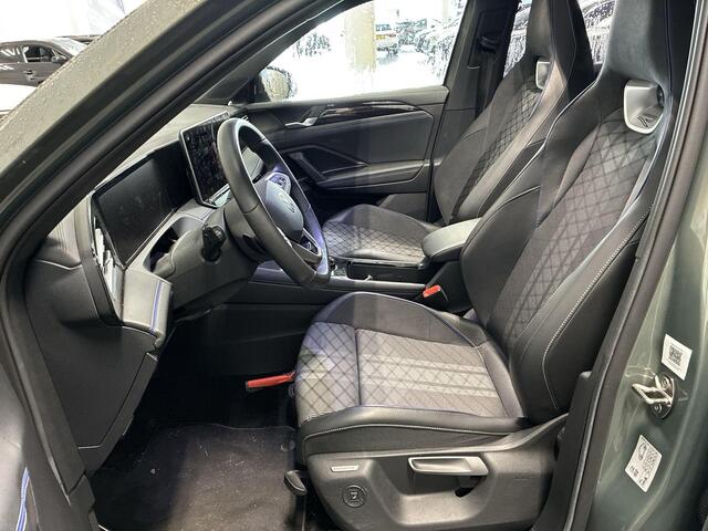 Volkswagen TIGUAN 1.5 eHybrid 204pk DSG R-Line Business · Panoramadak · Massage · Apple/Android Car Play · Black Style · 20'' Inch · Garantie t/m 19-09-2028 of 100.000km