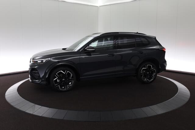 Volkswagen TIGUAN 1.5 TSI R-Line -Black Style / Pano / Trekhaak-