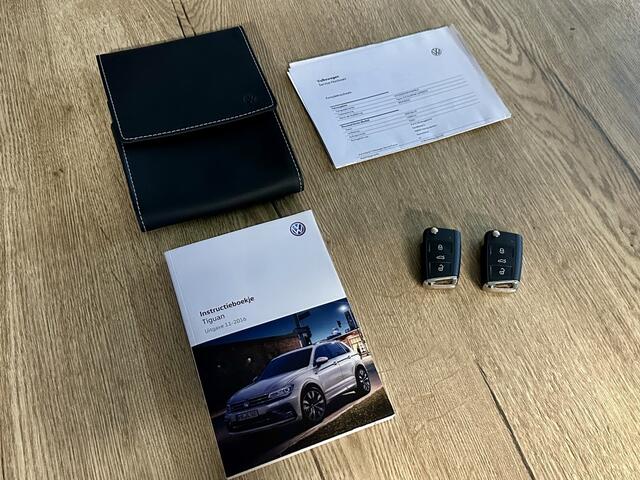 Volkswagen TIGUAN 2.0 TSI 230PK 4Motion R-Line Pano Trekhaak Virtual