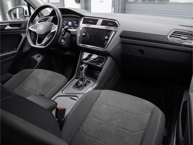 Volkswagen TIGUAN 1.5 TSI ACT Elegance DSG, FACELIFT, 20INCH, APPLE CARPLAY, TREKHAAK, VERWARMD STUUR, STANDKACHEL