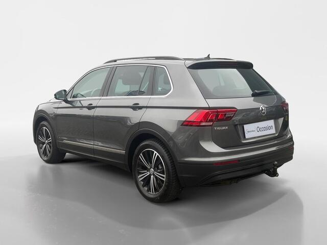 Volkswagen TIGUAN 1.5 TSI ACT Highline Business R | Automaat | Digital Dashboard | Trekhaak | Stoelverwarming | Apple Carplay/Android Auto | Camera | Parkeersensoren |