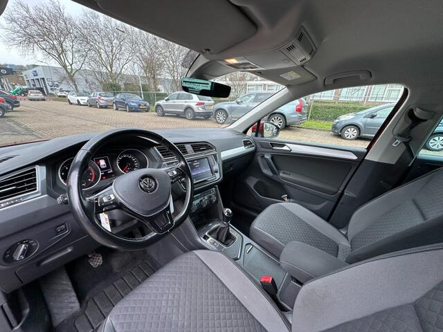 Volkswagen TIGUAN 1.4 TSI Comfortline wegklapbare trekhaak 1e eigenaar PDC