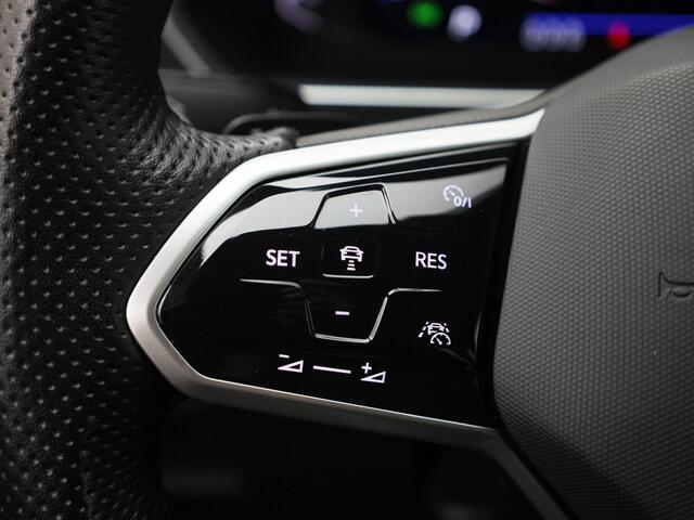 Volkswagen TIGUAN 1.5TSI/150PK R-Line DSG · Panoramadak · Apple/Android Car Play · Camera · Stoel -& Stuurverwarming