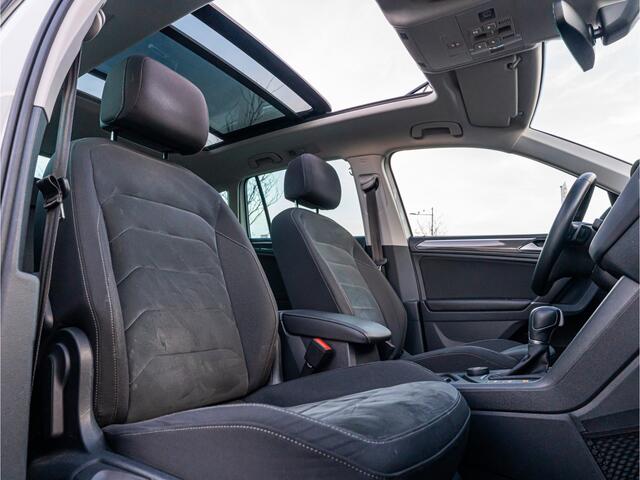 Volkswagen TIGUAN 2.0 TSI 4Motion Highline R-Line PANO VIRTUAL DASH 20 INCH CAMERA STOELVERW LED ADAP CRUISE