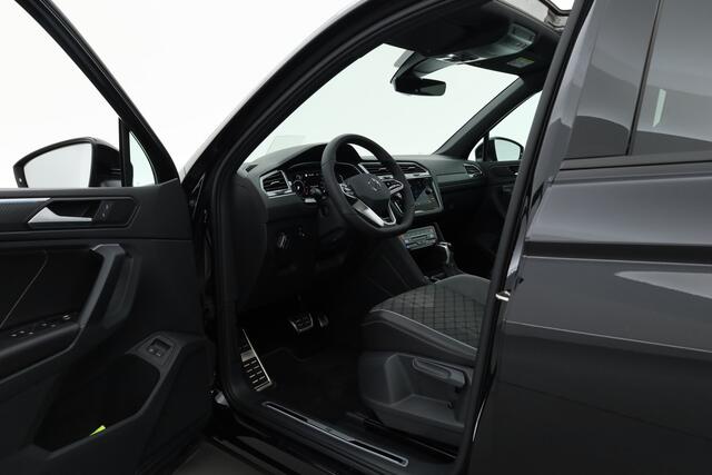 Volkswagen TIGUAN 1.4 TSI eHybrid R-Line Black Style | Pano | HUD | 360cam | Elek. Trekhaak | 4x Stoelverw. | Keyless | 20'' | Adapt. Cruise