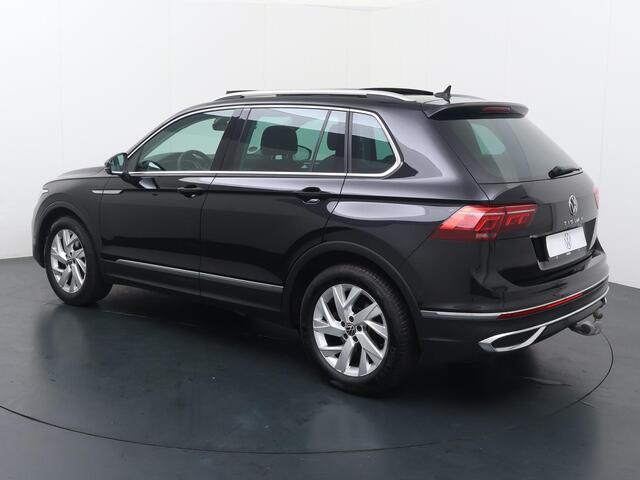 Volkswagen TIGUAN 1.5 TSI Elegance | 150 PK | Automaat | Trekhaak wegklapbaar | Panoramadak | Ergo-Active stoelen | Matrix LED IQ.Light |