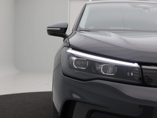 Volkswagen TIGUAN 1.5 eHybrid 204 Pk Automaat Life Edition | Trekhaak | Adaptive Cruise | Full LED | Camera | 19 Inch | 15 Km!!