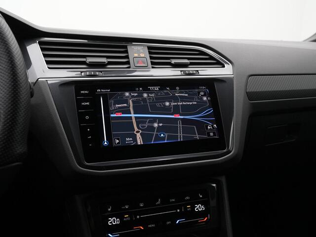 Volkswagen TIGUAN 1.4 TSI eHybrid 245 pk DSG R-Line | Panoramadak | Trekhaak | Navigatie Discover Pro | 360 camera | IQ Light | Stuur-/achterbankverwarming