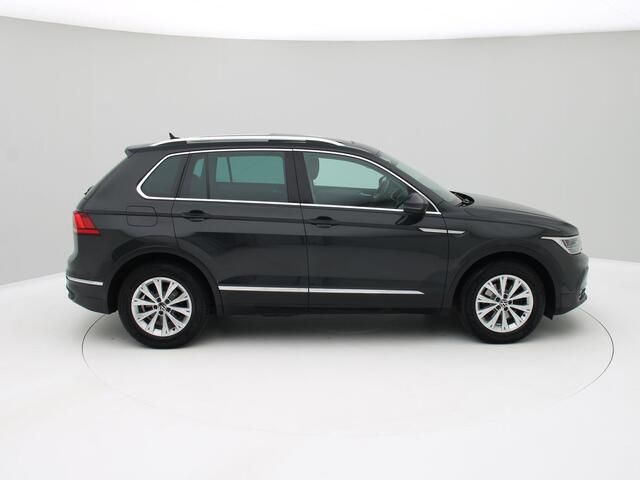 Volkswagen TIGUAN 1.5 TSI Life Business Aut. Panorama / Elec.Achterklep / Origineel NL