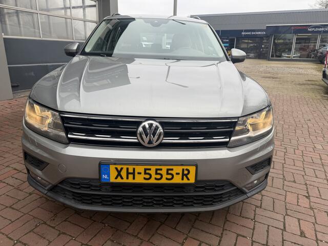 Volkswagen TIGUAN 2.0 TSI 4Motion Highline automaat Virtual cockpit trekhaak 4x4 trekgewicht 2500kg !!