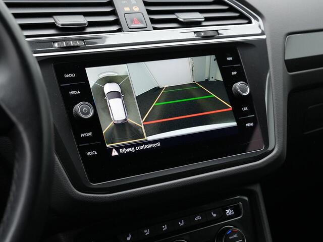 Volkswagen TIGUAN 1.5 TSI 150 pk DSG ACT Highline Business R / R-Line | Panoramadak | Trekhaak | 360 camera | Dynaudio
