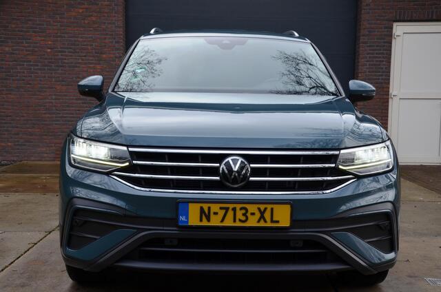 Volkswagen TIGUAN Allspace 1.5 TSI Life Business 7 Persoons Navi/Pdc/Ecc/Achteruitrijcamera/Stoel&Stuur verwarming/Virtueel dashboard/Privacy-Glass/Cr-Controle/18-Inc Lmv/Trekhaak