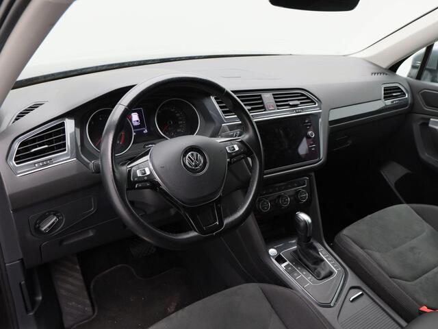 Volkswagen TIGUAN Allspace 1.5 TSi 150 Pk Automaat Elegance 7-Persoons | Adaptive Cruise | Full Led | Camera | Stoel Verwarming | 18 Inch | 33.070 Km!!