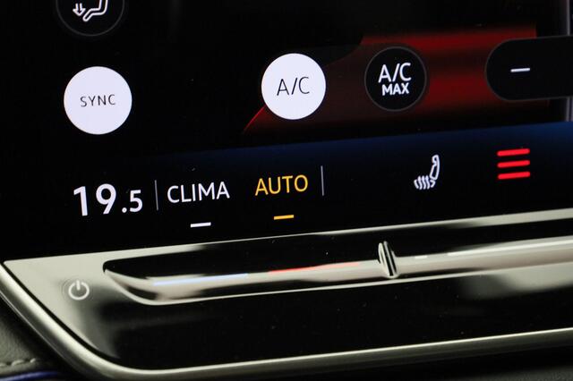 Volkswagen TIGUAN 1.5eTSI/150PK R-Line Black Style Edition · Panoramadak · 360°Camera + Parkeersensoren · Trekhaak · Garantie t/m 04-11-2026