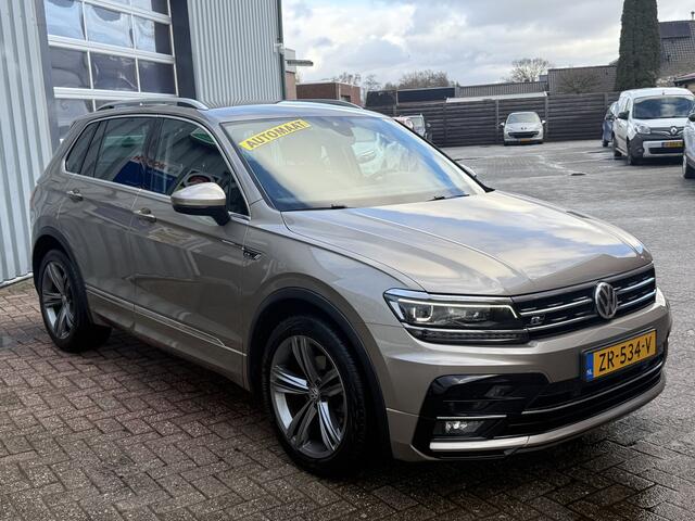 Volkswagen TIGUAN 1.4 TSI ACT Highline Business R | AUTOMAAT | TREKHAAK | VIRTUAL | FULL LED |