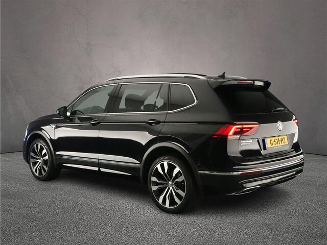 Volkswagen TIGUAN Allspace Highline Business R 1.5 TSI 150pk DSG Automaat Panoramadak, Adaptive cruise control, Navigatie, Achteruitrijcamera, Elektrische achterklep