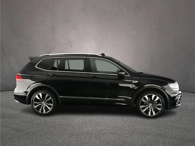 Volkswagen TIGUAN Allspace Highline Business R 1.5 TSI 150pk DSG Automaat Panoramadak, Adaptive cruise control, Navigatie, Achteruitrijcamera, Elektrische achterklep