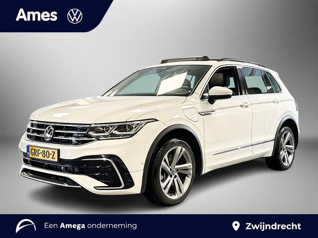 Volkswagen TIGUAN 1.4 245pk TSI eHybrid R-Line Business+ Panoramisch schuif-, kanteldak | Trekhaak | Navigatie 'Discover Media'