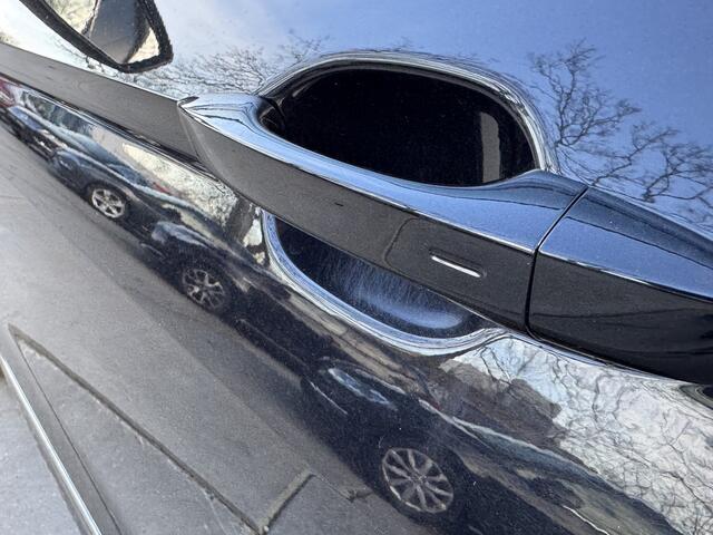 Volkswagen TIGUAN 1.5 TSI 150pk DSG ACT Comfortline Business Navigatie Keyless Trekhaak Stoelverwarming