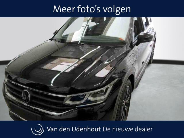 Volkswagen TIGUAN 1.4 TSI eHybrid 245pk PHEV Life Active / Trekhaak / 360 Camera / Travel Assist