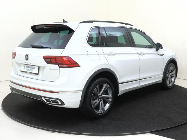 Volkswagen TIGUAN 1.4 TSI eHybrid R-Line Business | SoH 95% | Achteruitrijcamera | Adaptieve cruise control | 3-zone airco | Dodehoek detectie | Keyless | CarPlay | Parkeerassistent | Digital cockpit |