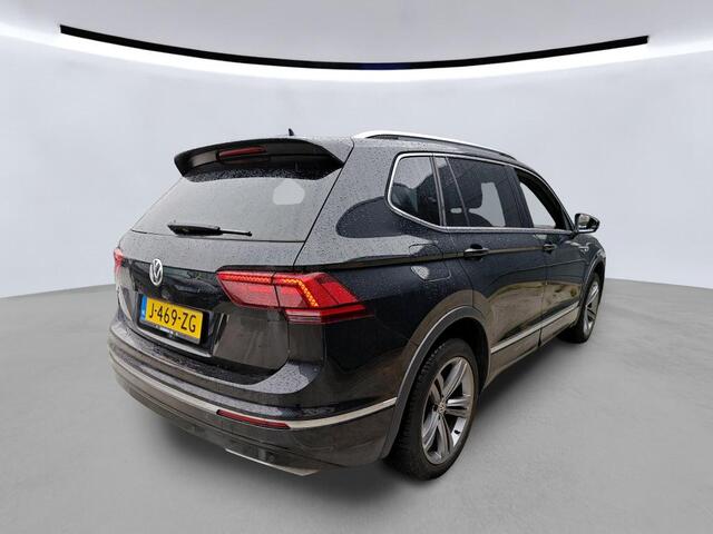 Volkswagen TIGUAN Allspace 1.5 TSI Highline Business R-Line 7p. Panorama Navi Stoelverw. Camera LED Keyless