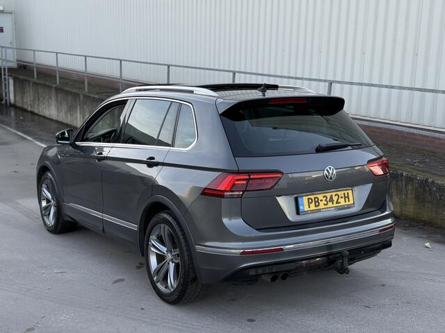 Volkswagen TIGUAN 1.4 TSI 150pk ACT | R-Line | Trekhaak | Panoramadak | Navi