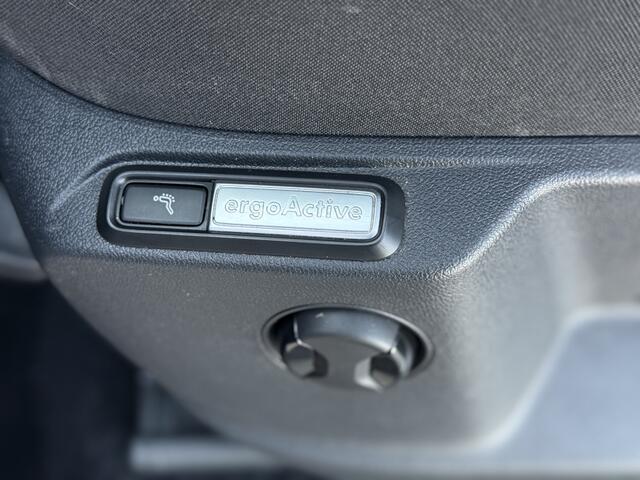 Volkswagen TIGUAN 1.4 TSI 150pk ACT | R-Line | Trekhaak | Panoramadak | Navi