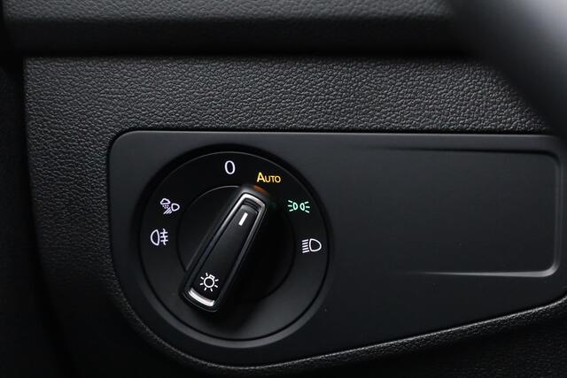 Volkswagen TIGUAN 1.4 TSI eHybrid R-Line Business+ | Pano | Elek. Trekhaak | Dig. Cockpit | PDC | Stoel- Stuurverw. | Adapt. Cruise | Nav+App.Connect | IQ.Light v