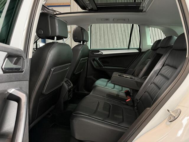 Volkswagen TIGUAN R Line 1.4 TSI ACT Comfortline BlueMotion 150 PK - AUTOMAAT - PANORAMADAK - LEER - 360 CAMERA - TREKHAAK - VIRTUAL COCKPIT - LANE ASSIST KEYLESS