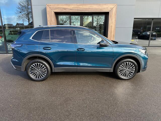 Volkswagen TIGUAN 1.5 eHybrid Elegance 204pk | Trekhaak | 360 Camera | Dode hoek | Elek. klep | incl. verlengde garantie