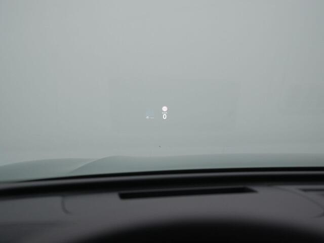 Volkswagen TIGUAN 1.5 eHybrid 204 pk R-Line | Panoramadak | Trekhaak | Adaptief onderstel | Head-up Display | IQ Light