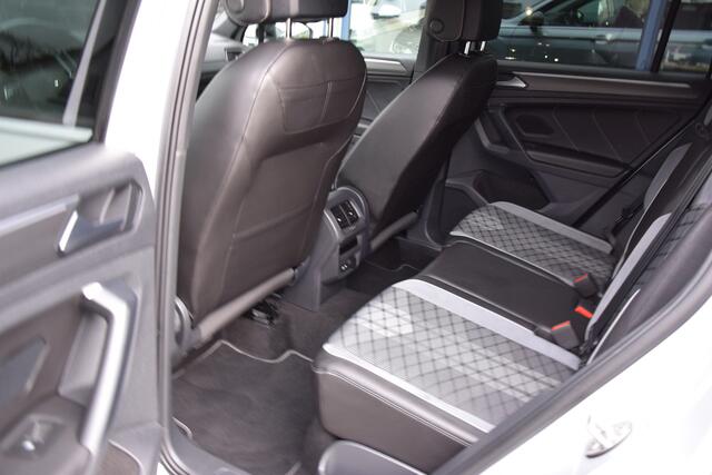 Volkswagen TIGUAN 1.4 TSI 150PK eHybrid R-Line Business+ DSG Automaat PHEV Plug-in Hybride | SOH 93% | Org. NL | BOVAG Garantie | Trekhaak | Full LED | Vitrual Dashboard | Camera |