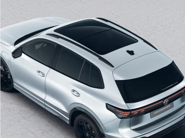 Volkswagen TIGUAN R-Line Edition 1.5 eHybrid 272 PK 6 versn. DSG · Black Style Pakket · Comfort Pakket Plus · Interieur Style Pakket · Soundsysteem 'Harman Kardon' ·