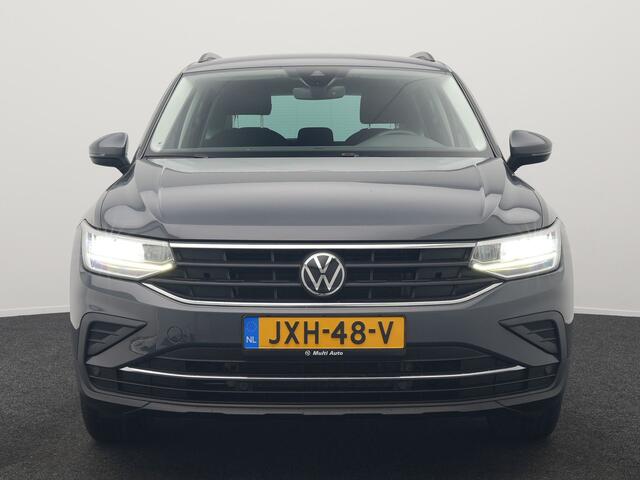 Volkswagen TIGUAN 1.4 TSI Elegance Plug In Hybrid 245pk Dealer O.H PHEV | Trekhaak af Fabriek | Adaptive Cruise | Alcantara Sportstoelen Massage & Verwarmd | Virtual | Keyless | Apple Carplay | BLIS |