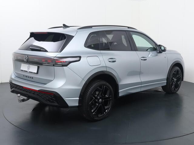 Volkswagen TIGUAN 1.5 eHybrid R-Line Business | 204 PK | SoH 100% | Trekhaak wegklapbaar | Adaptive cruise control | Navigatiesysteem | LED verlichting | R-Line |