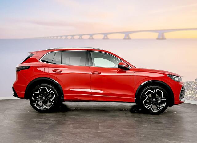 Volkswagen TIGUAN 1.5 eTSI R-Line Edition DSG7 150pk Black Style