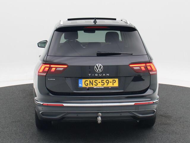 Volkswagen TIGUAN Allspace 1.5 TSi 150 Pk Automaat R-Line 7p. | Trekhaak | Panorama Dak | Adaptive Cruise | Camera | Stoelverwarming| 18 Inch | 34.080 Km !!