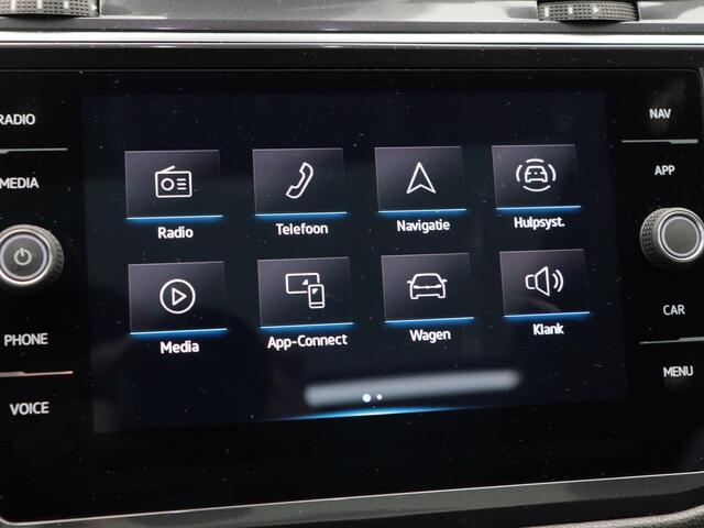 Volkswagen TIGUAN Allspace 1.5 TSi 150 Pk Automaat R-Line 7p. | Trekhaak | Panorama Dak | Adaptive Cruise | Camera | Stoelverwarming| 18 Inch | 34.080 Km !!